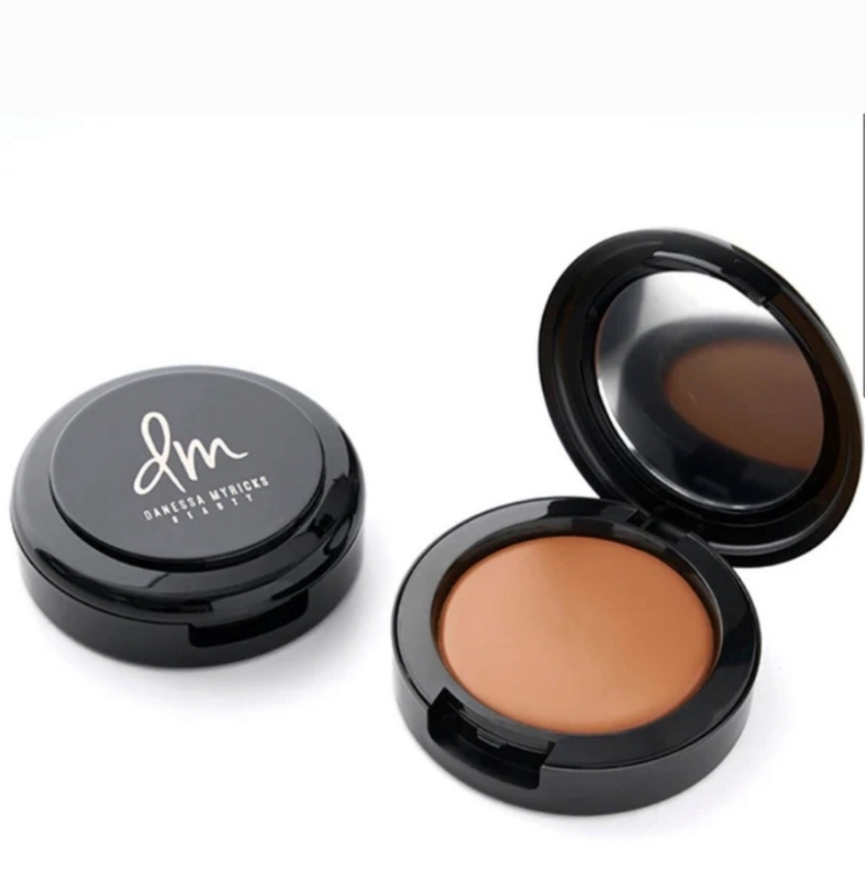 DANESSA MYRICKS BEAUTY Power Bronzer In Light New BNIB - Picture 2 of 2